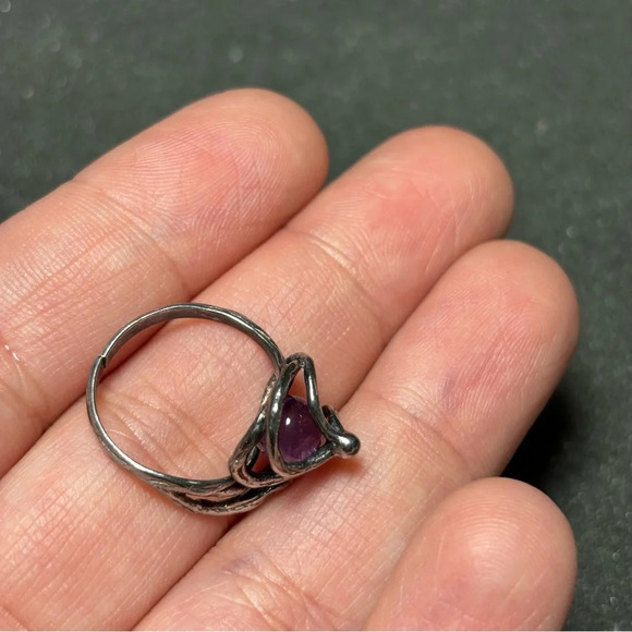 Sterling Silver 925 womens Ring Size 5.75 With Glass Purple Colored Bead Damaged - Picture 6 of 11